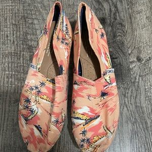 Toms island vibes coral
